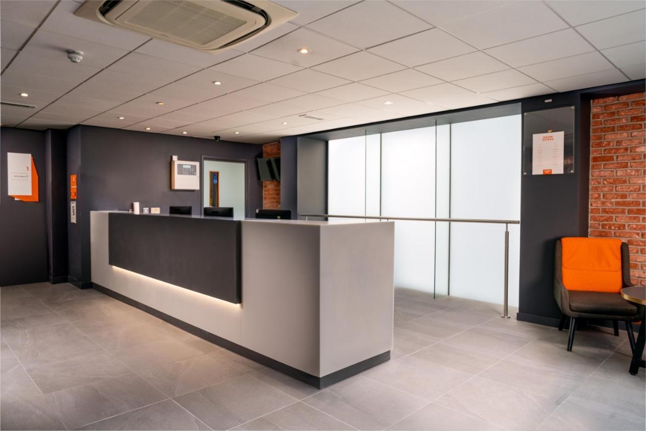 Easyhotel Glasgow City Exterior foto