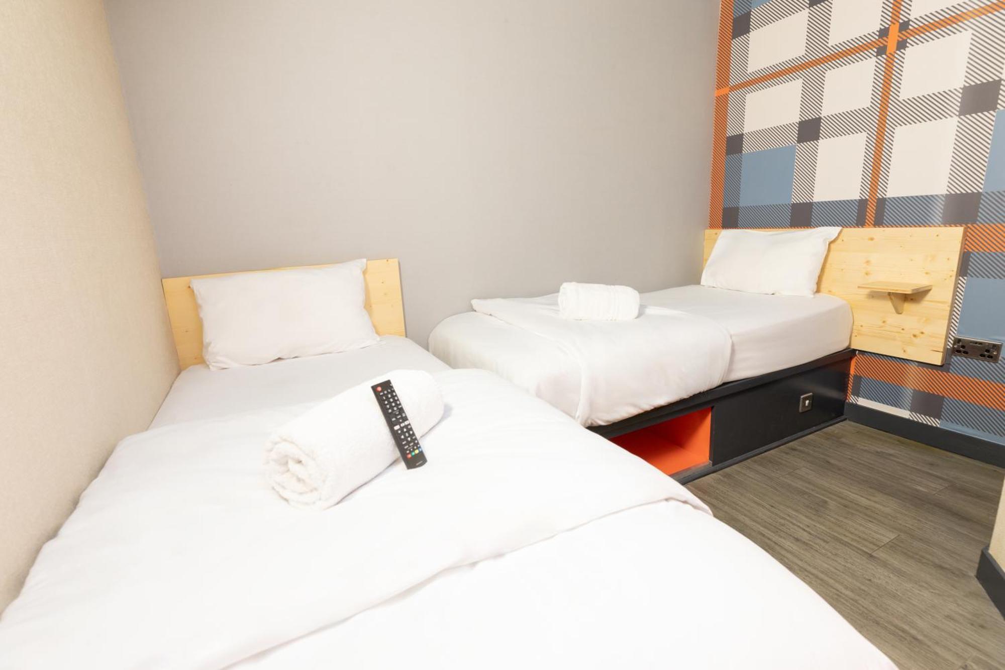 Easyhotel Glasgow City Exterior foto