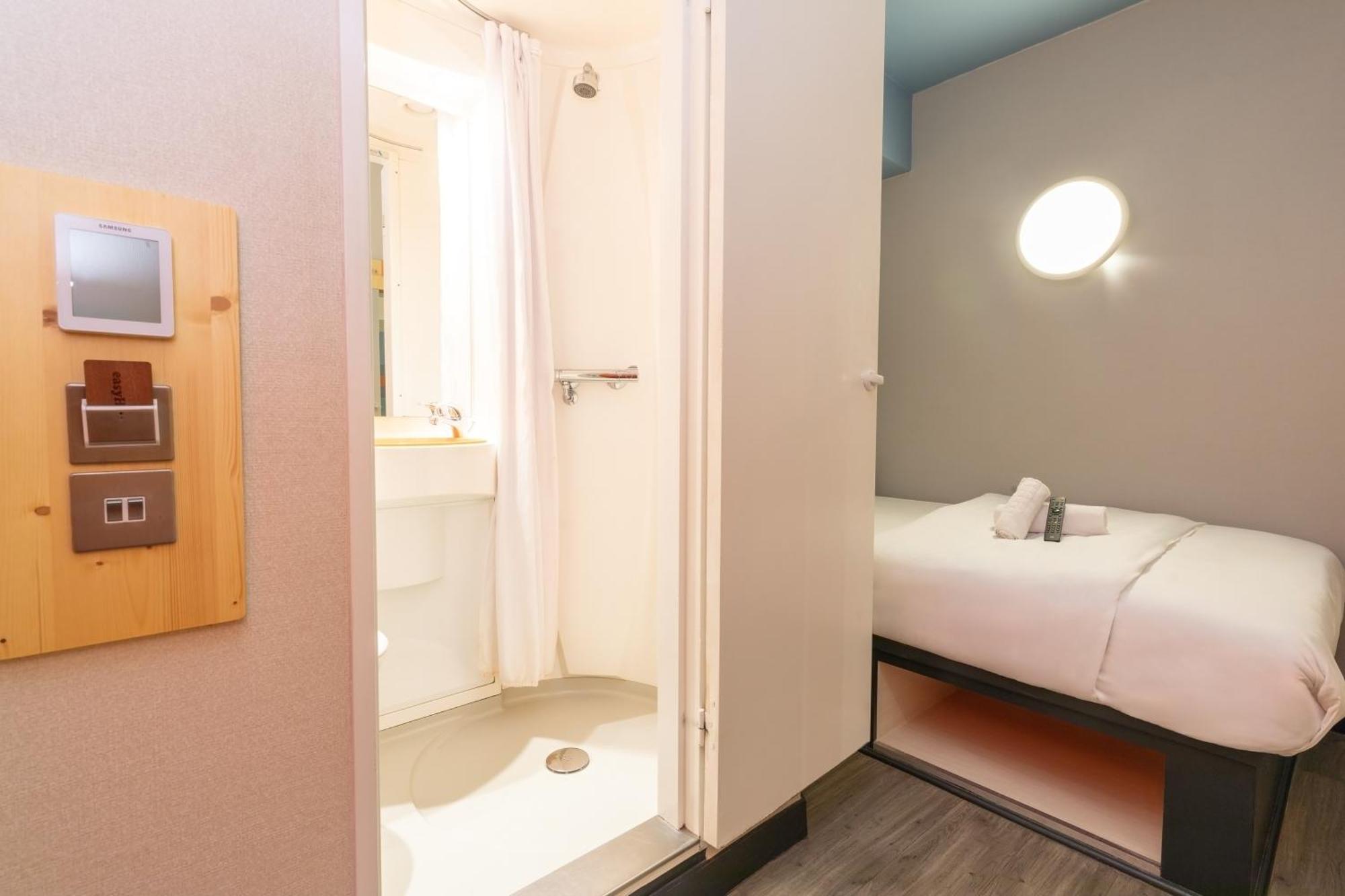Easyhotel Glasgow City Exterior foto